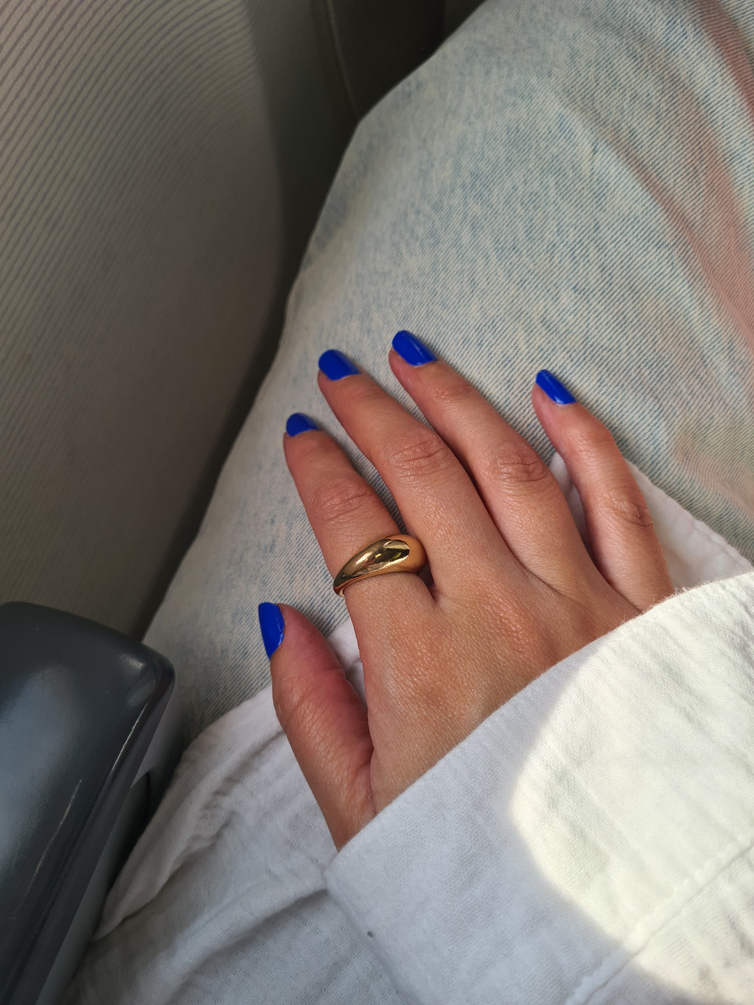 Manicure Semi Cured Gels - Mykonos (Cobalt Blue)