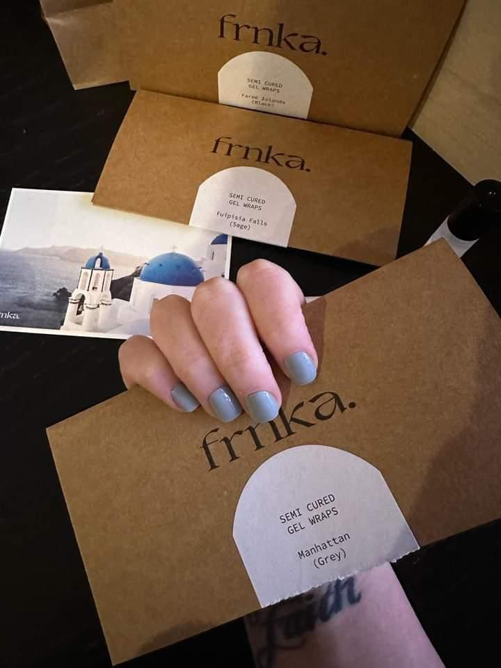 Manicure Semi Cured Gels - Manhattan (Grey)
